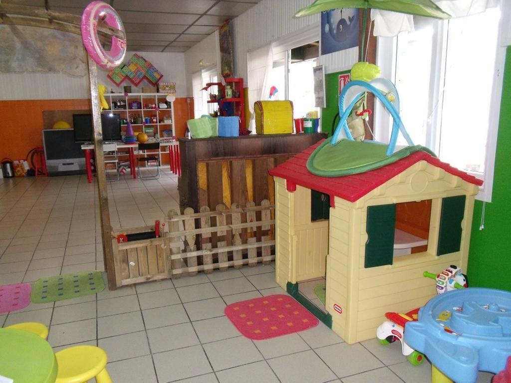 Mobil-Home 4 Pers Dans Camping 4 Etoiles Ла-Пальмир Экстерьер фото